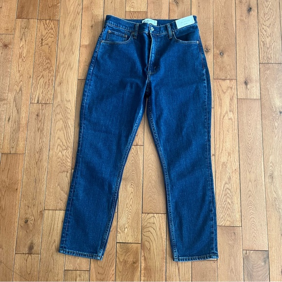 Abercrombie & Fitch High Rise Skinny Jean - Size 29/8S - Picture 2 of 7